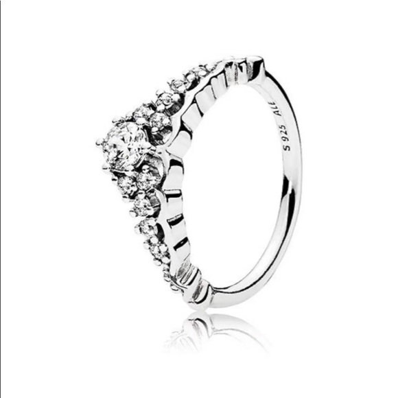 Pandora Jewelry - 💍Farytale💍 Tiara Pandora ring 💎
